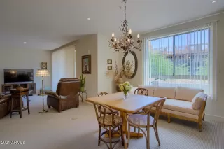 Photo #4: 6227141 Listing