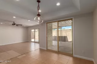 Photo #5: 6227206 Listing