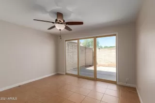 Photo #6: 6227206 Listing