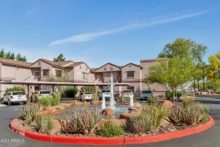 Photo #2: 6227252 Listing 