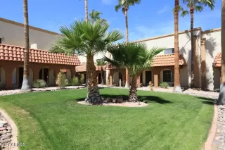 Photo #2: 6227457 Listing