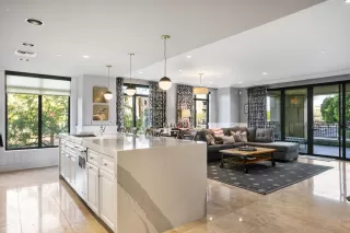 Photo #6: 6227490 Listing