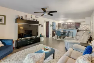 Photo #2: 6227605 Listing 