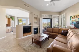 Photo #4: 6227637 Listing