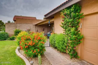 Photo #2: 6227677 Listing