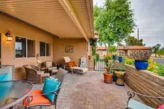 Photo #4: 6227677 Listing