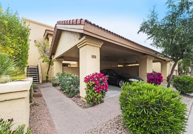 MLS: 6227715 Condo For Sale