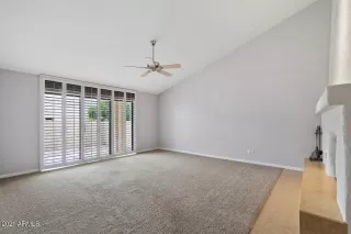 Photo #4: 6227730 Listing