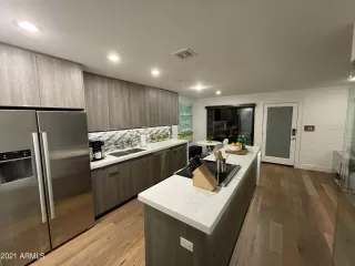 Photo #3: 6227747 Listing 