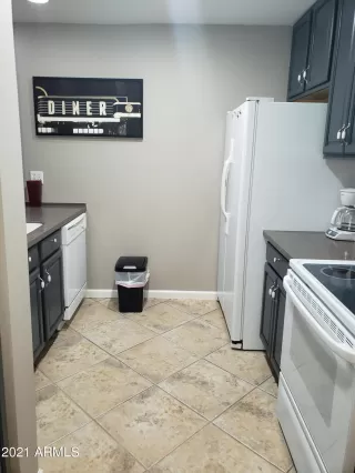 Photo #4: 6227776 Listing 