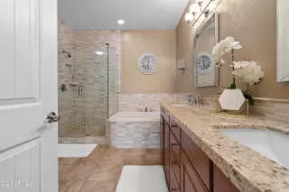 Photo #4: 6227929 Listing