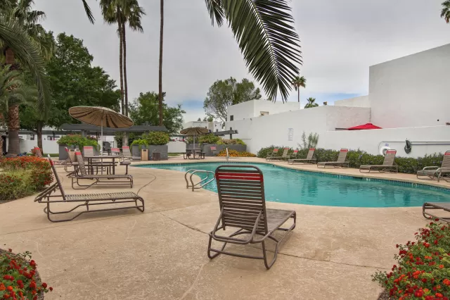 MLS: 6227930 Condo For Sale