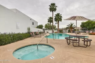 Photo #2: 6227930 Listing