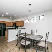 Photo #6: 6227937 Listing