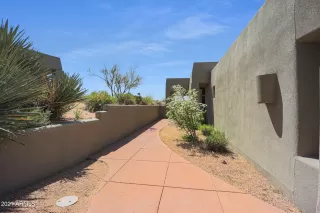 Photo #2: 6227948 Listing