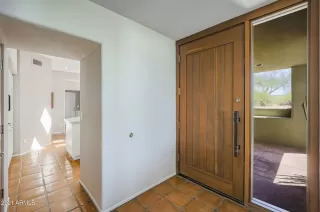 Photo #3: 6227948 Listing