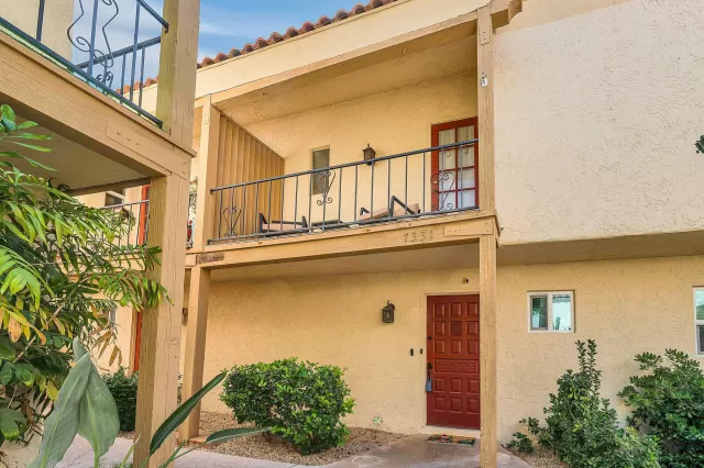 MLS: 6228040 Condo For Sale