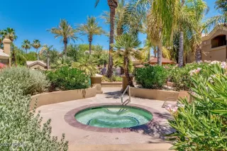 Photo #6: 6228099 Listing