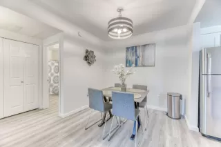 Photo #3: 6228363 Listing