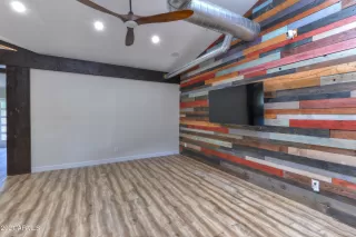 Photo #3: 6228504 Listing