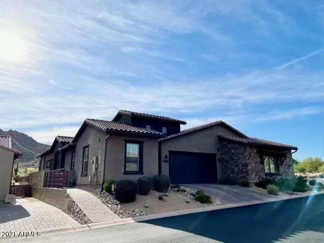 MLS: 6228638 Condo For Sale