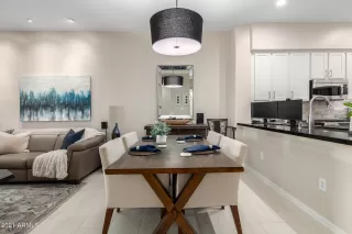 Photo #5: 6228665 Listing 