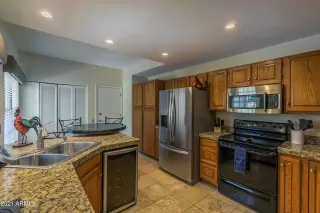 Photo #3: 6228814 Listing