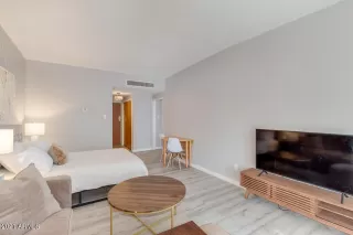 Photo #2: 6228815 Listing