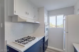 Photo #6: 6228815 Listing