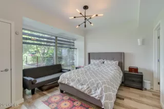 Photo #6: 6228920 Listing