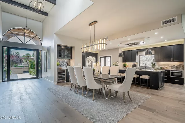 MLS: 6229116 Condo For Sale