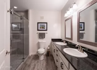 Photo #5: 6229135 Listing