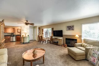Photo #6: 6229242 Listing 
