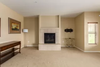 Photo #5: 6229268 Listing