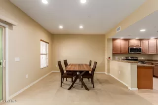 Photo #6: 6229268 Listing