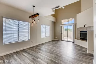 Photo #5: 6229294 Listing