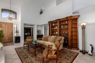 Photo #6: 6229316 Listing