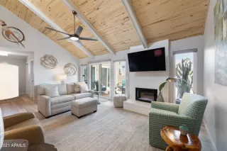 Photo #2: 6229424 Listing