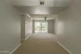 Photo #6: 6229436 Listing 