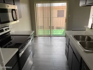 Photo #3: 6229504 Listing