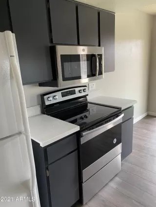 Photo #4: 6229504 Listing