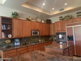 Photo #6: 6229858 Listing