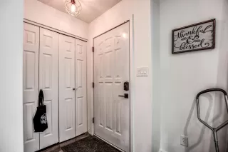 Photo #3: 6229912 Listing