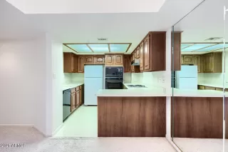 Photo #4: 6229916 Listing 