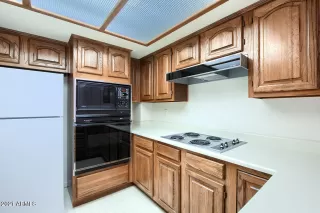 Photo #6: 6229916 Listing 