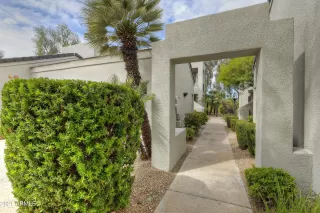 Photo #2: 6229926 Listing