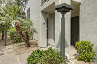 Photo #3: 6229926 Listing