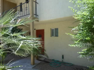 Photo #5: 6230010 Listing