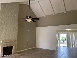 Photo #5: 6230015 Listing