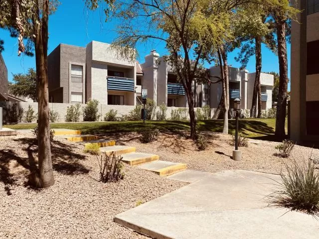 MLS: 6230101 Condo For Sale